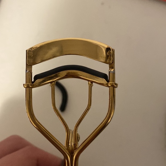 Eyelash curler - Picture 2 of 3